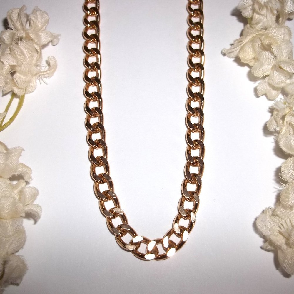 24 1/2 Gold Tone Chain Unisex Man Woman Chunky Costume Jewelry Sparkly Long C409